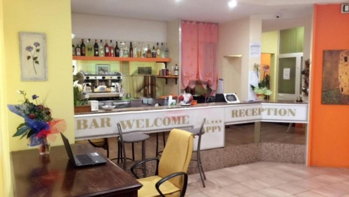 Hotel New Happy Rimini Exterior photo